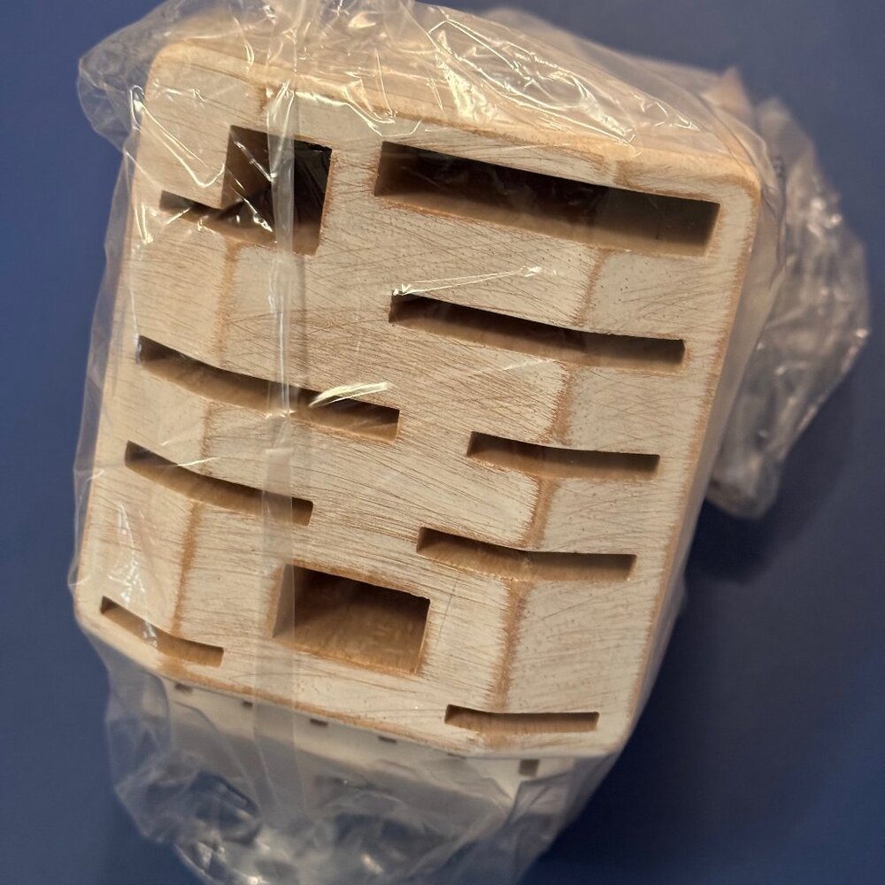 Zwilling Pro Rubberwood Knife Block (Brand New/Unboxed)